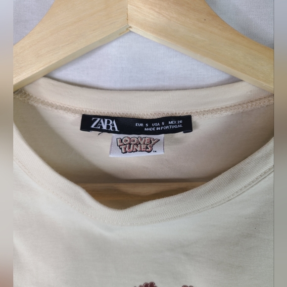 Zara Looney Tunes tee- size small womens - Picture 6 of 7